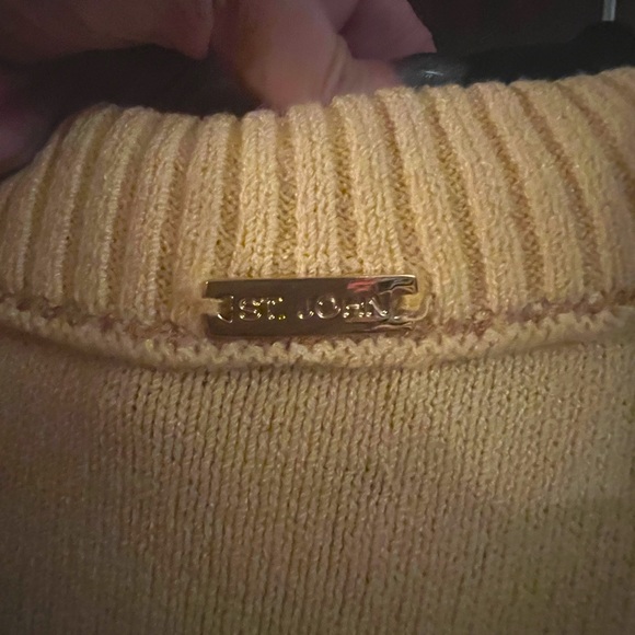 St. John sport black lable yellow zip up sweater with feather detail - Picture 4 of 4